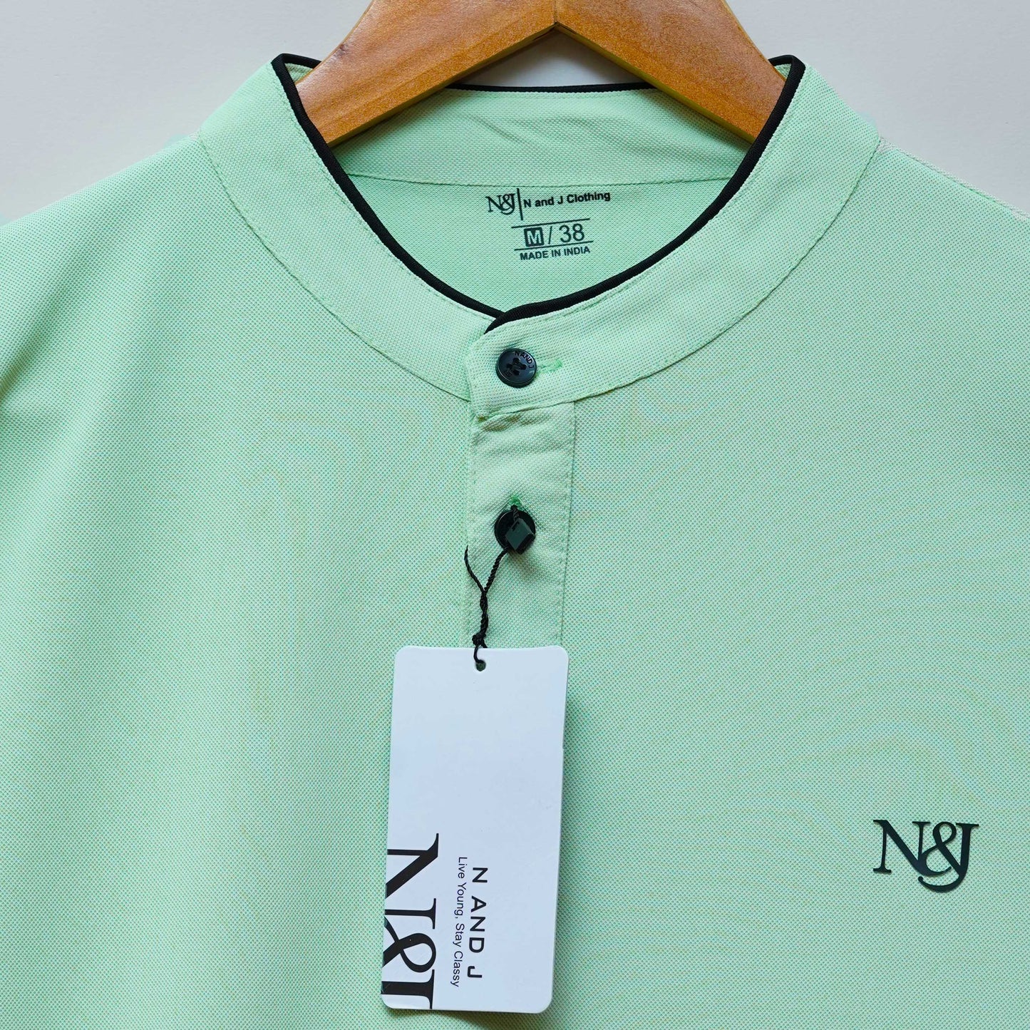 Pista | Solid Henley Neck | Polo T-Shirt