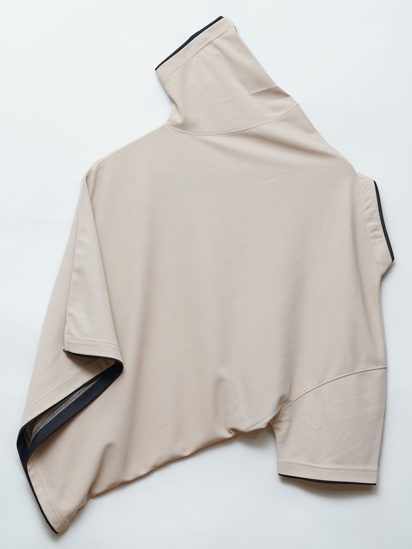 Chiku | Henley Neck T-Shirt | PocketCut